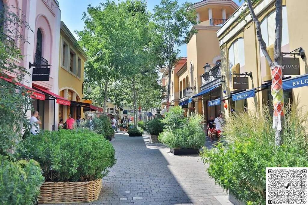 Apartamento Las Rozas Centro Con Parking Incluido Buitenkant foto